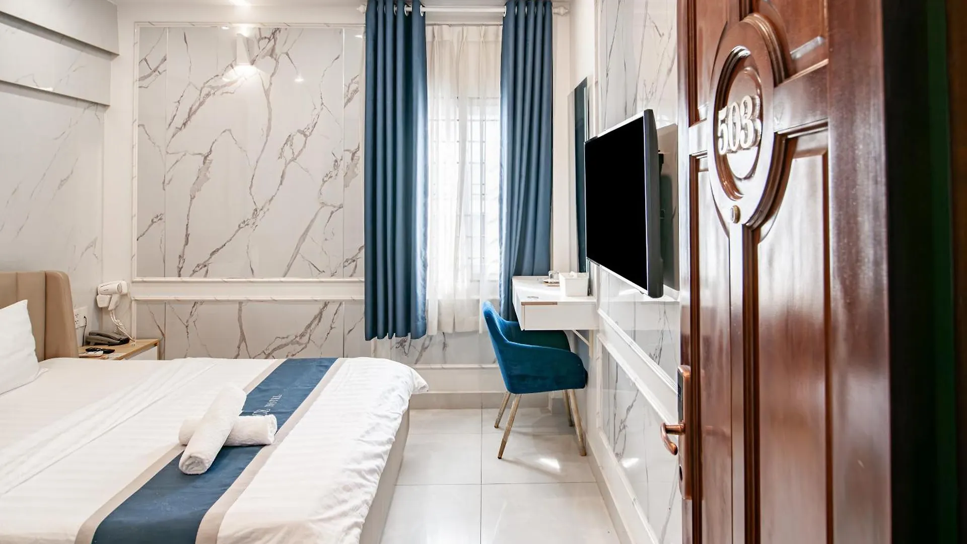 Venice 1 Hotel Ho Chi Minh City